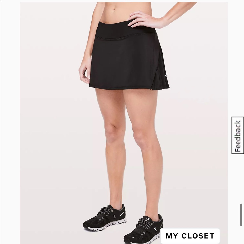 Lululemon Play Off The Pleats Mid-Rise Skirt
